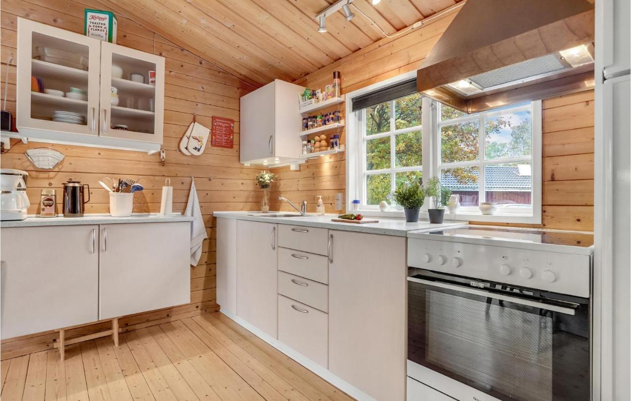 3 Bedroom Cozy Home In Børkop Extérieur photo